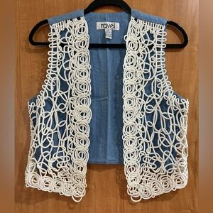 RAVEL Denim Blue Vest with White Front Piping Detail 
SZ S